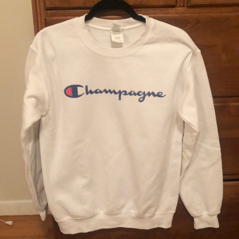 Champagne Crewneck sweatshirt!
